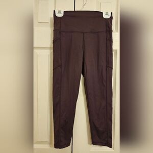 ZYIA ACTIVE Wine Pocket Brillant Hi Rise Capri 20" Women Size 6-8.